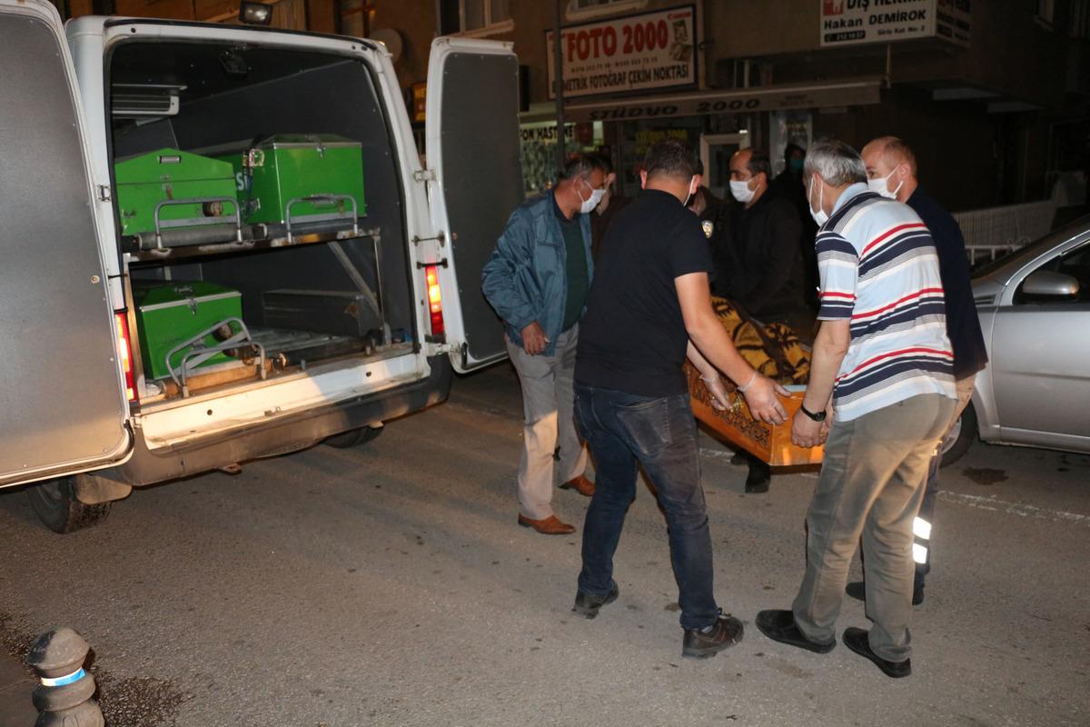 Kendisinden haber alınamayan kişi, evinde &ouml;l&uuml; bulundu