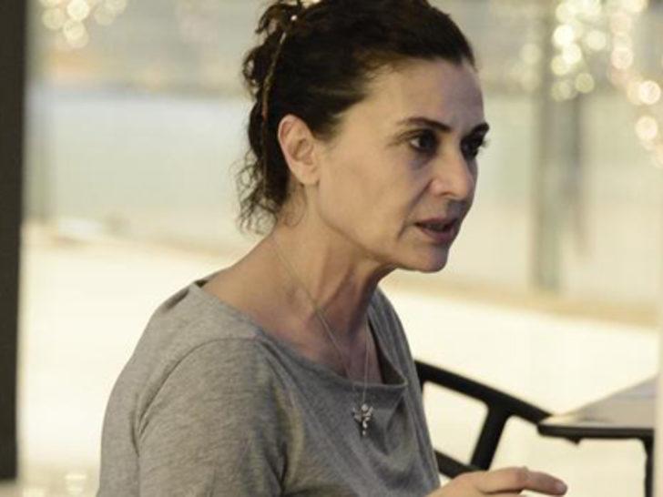 Hatice Aslan'ın toplu taşıma isyanı G1