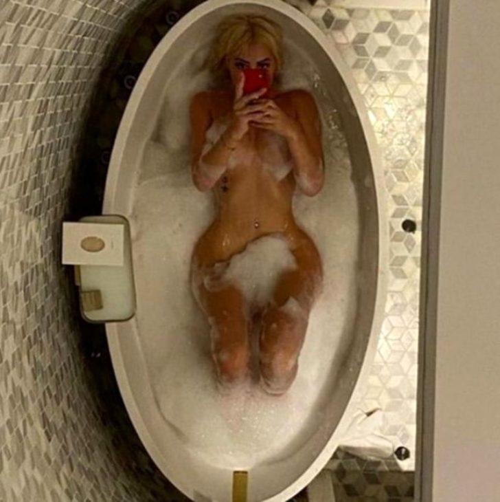 Chloe Ferry küvette verdiği pozla olay oldu! Köpükle kapadı G5