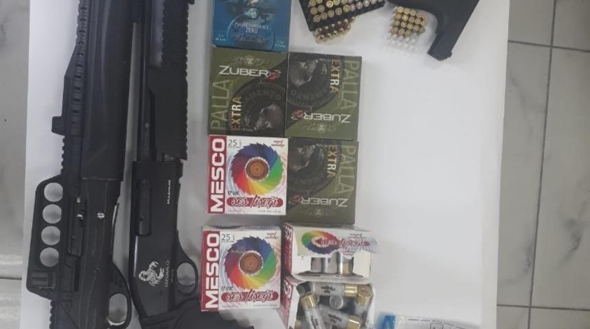 Bağ evinde silah ele ge&ccedil;irildi