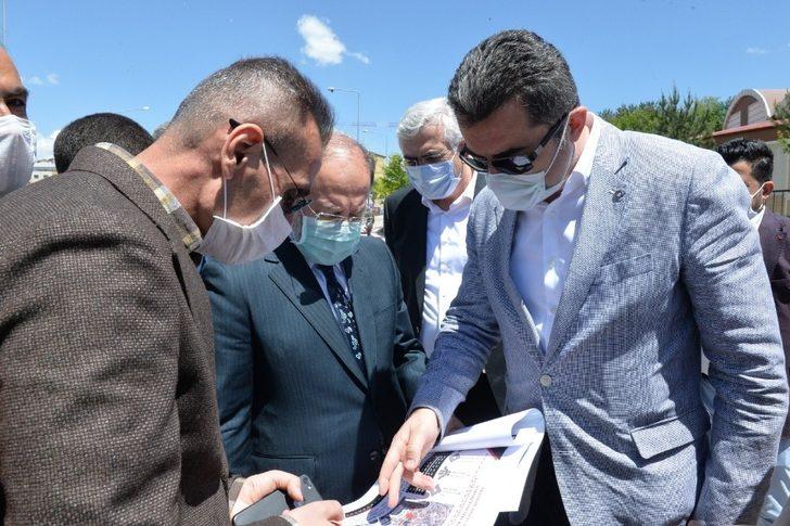 Memiş ve Akdağ Şehir Hastanesi’ni gezdi G1