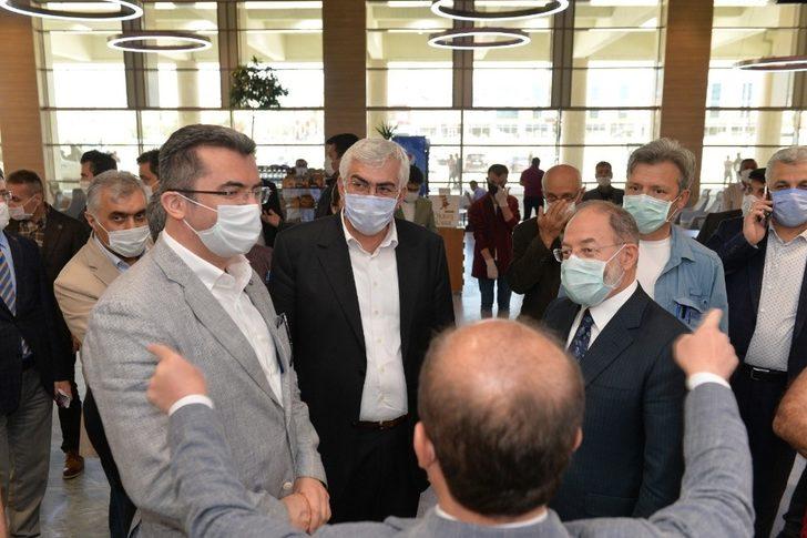 Memiş ve Akdağ Şehir Hastanesi’ni gezdi G4