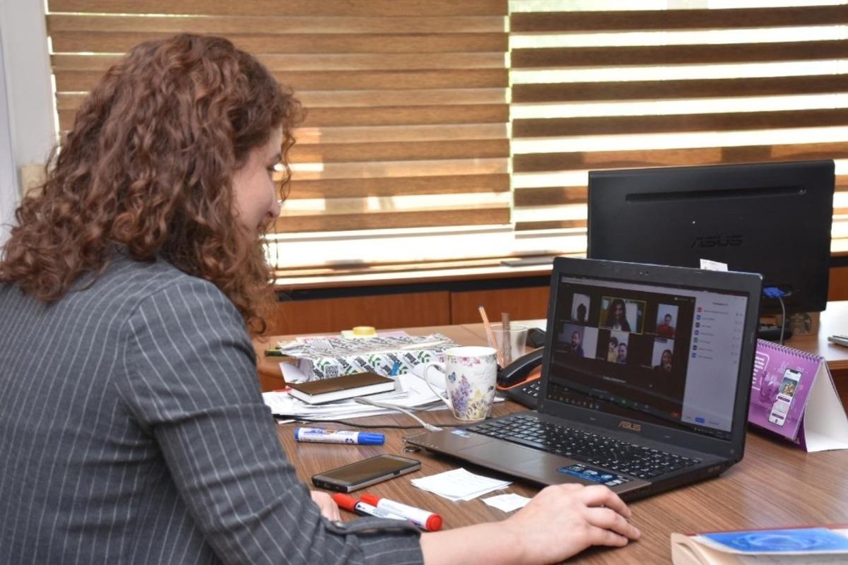 Efeler Kaymakamlığı Aile İ&ccedil;i Eğitim Programları d&uuml;zenliyor