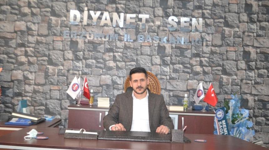 Ardahanlı: “Ayasofya açılsın, hasret sona ersin”