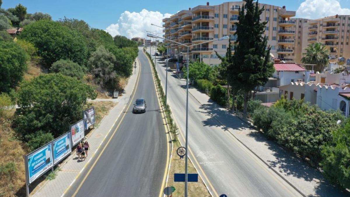 B&uuml;y&uuml;kşehir Belediyesi Kuşadası&rsquo;nda yolları yeniledi