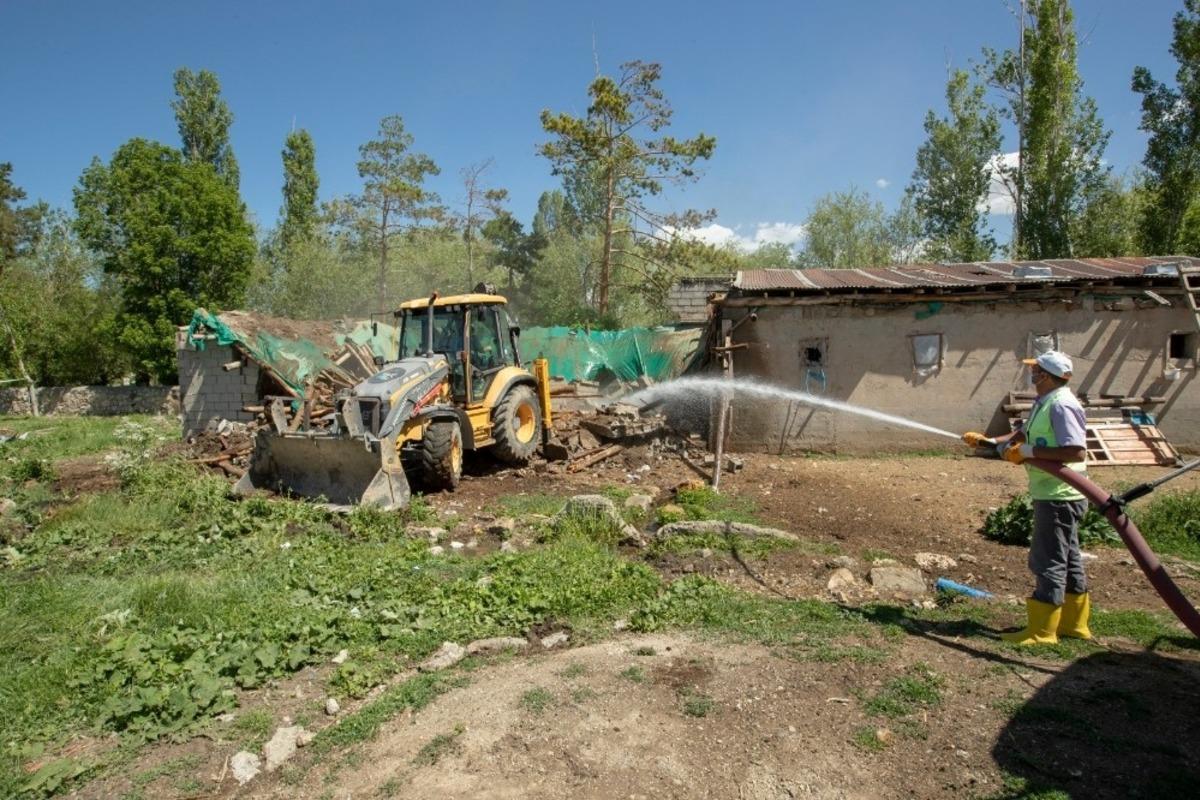 İpekyolu Belediyesinden ahırlarla ilgili tarihi karar