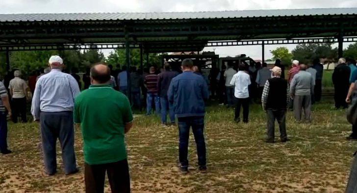 Denizli'de katliam! Öldürdüğü eşi ve 2 çocuğuyla yan yana toprağa verildi G5