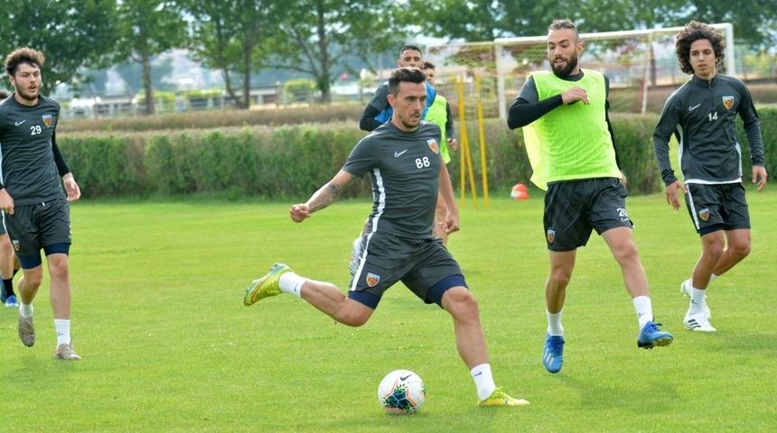 Kayserispor izin yapıyor