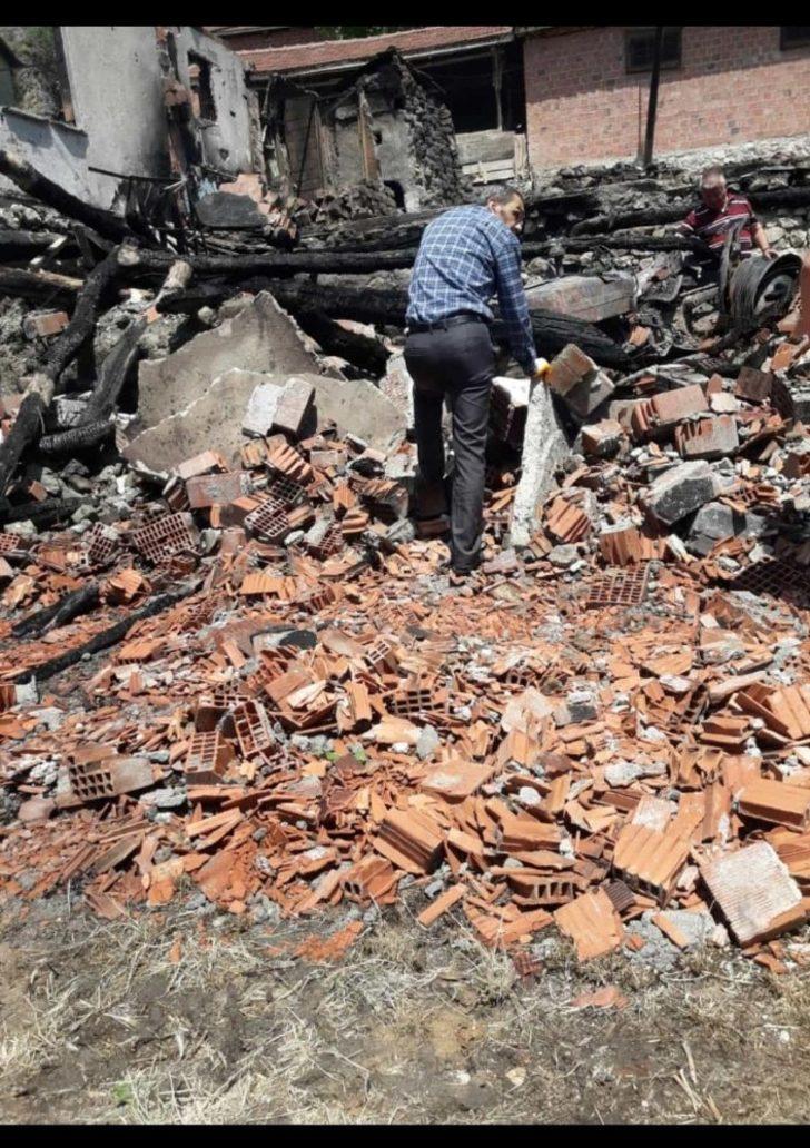 Yaşlı kadının evi alevlere teslim oldu G5