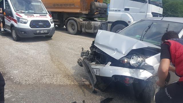 Akçakoca’da trafik kazası: 2 çocuk yaralandı