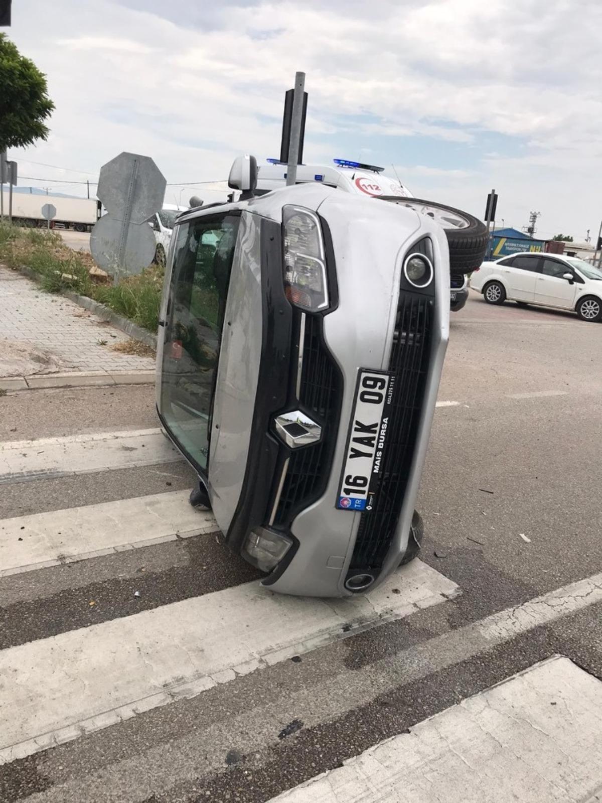 Bursa&rsquo;da trafik kazası: 2 yaralı