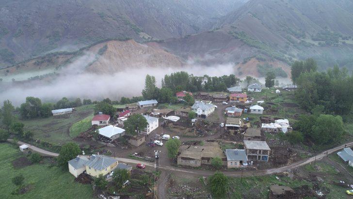 Bingöl'deki depremin boyutu gün ağarınca ortaya çıktı G1