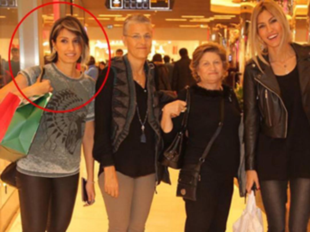 &Ccedil;ağla Şikel'in ablası g&ouml;renleri şaşırtıyor