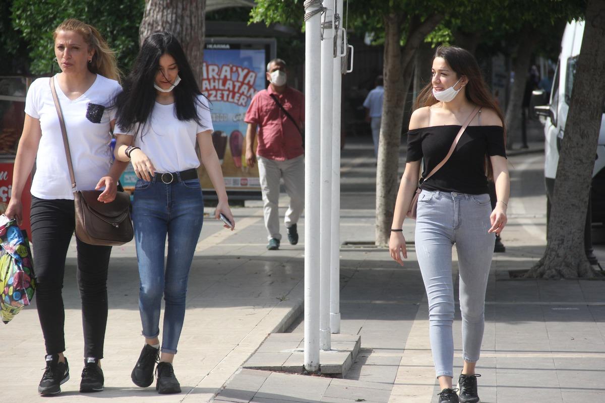 Adana'da vaka sayısı arttı! G&uuml;n boyu camilerden anonslar yapılıyor