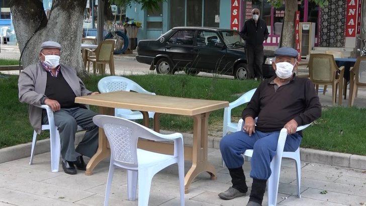 Koronavirüs bu ilçeye giremedi! Kurallara harfiyen uyuyorlar G2