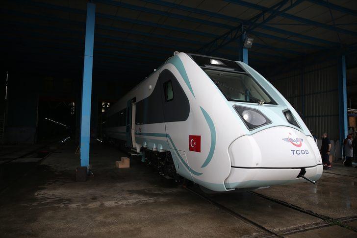 Ulaştırma Bakanı Karaismailoğlu, Milli Elektrikli Tren için tarih verdi  G3