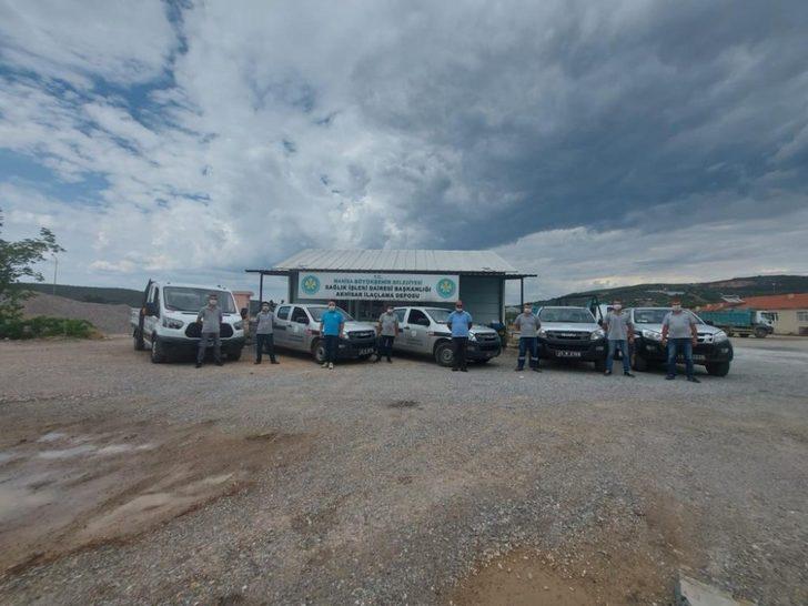 Akhisar’da haşereyle mücadele devam ediyor G3