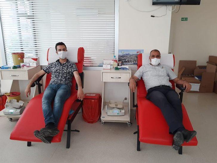 Belediye personelinden kan bağışına destek G1