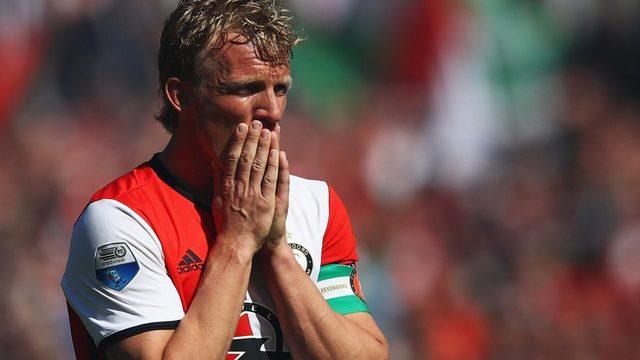 Fenerbahçe'nin eski futbolcusu Dirk Kuyt boşanma kararı sonrası teknik direktörlük planını askıya aldı