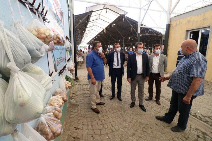 Bergama pazarında askıda ürün uygulaması G1