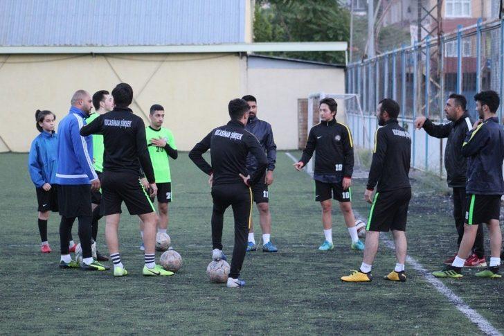 Kocasinan Şimşekspor çalışmalara başladı G1