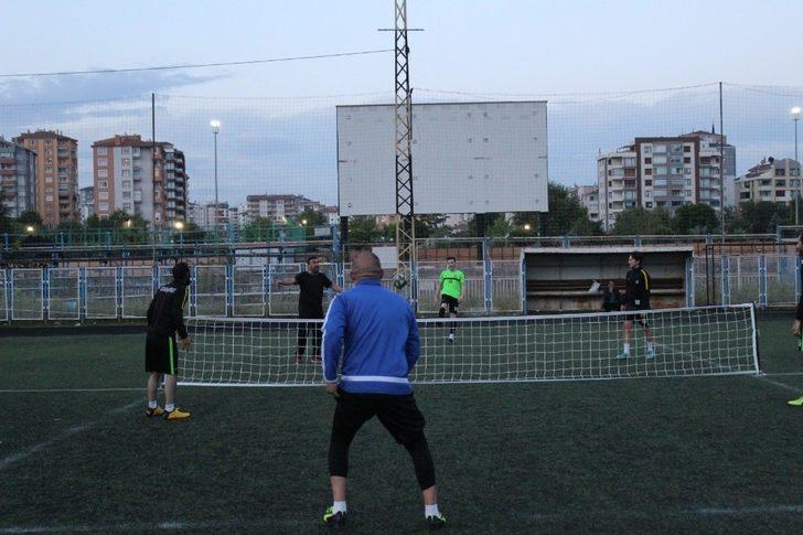 Kocasinan Şimşekspor çalışmalara başladı G4