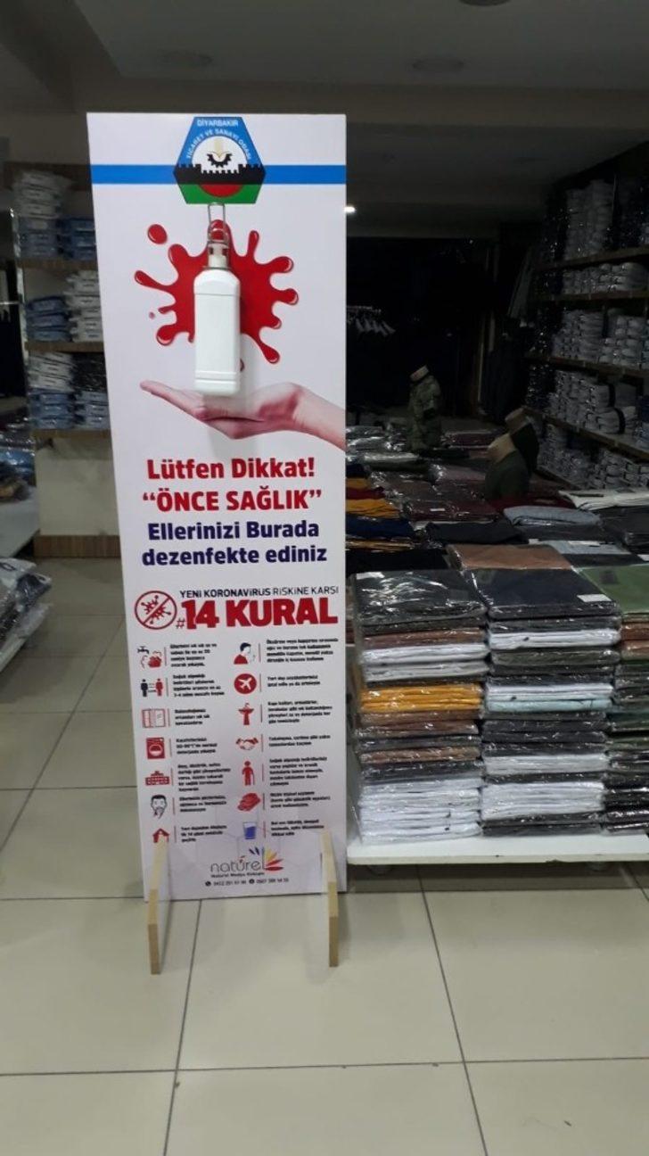 DTSO’dan iş yerlerine dezenfektan standı dağıtımı G5