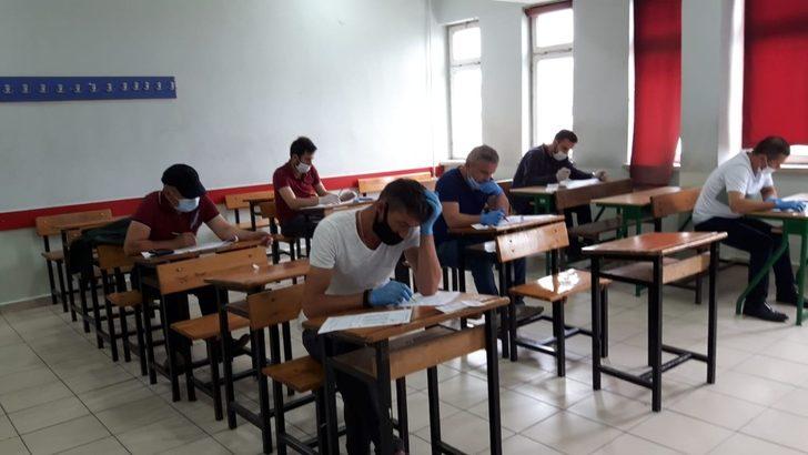 Sosyal mesafeli ilk sınav gerçekleştirildi G2