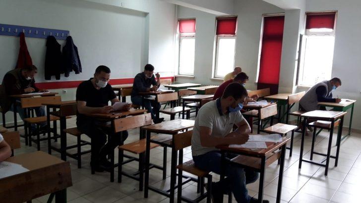 Sosyal mesafeli ilk sınav gerçekleştirildi G3