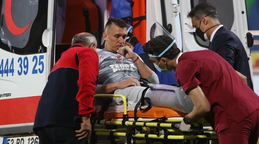 Galatasaray'dan Andone ve Muslera i&ccedil;in yeni a&ccedil;ıklama