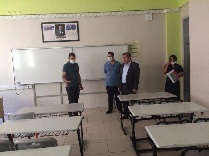 Milli Eğitim Müdürü Erdoğan LGS yapılacak okulları inceledi G3