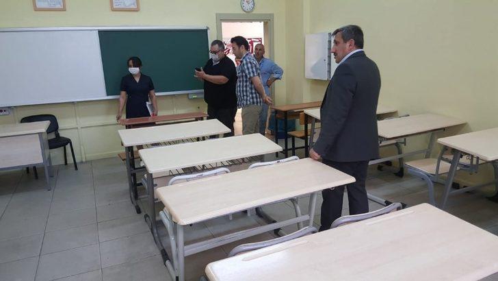 Milli Eğitim Müdürü Erdoğan LGS yapılacak okulları inceledi G4