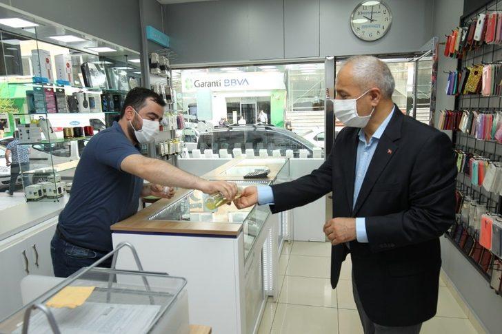 Başkan Büyükgöz esnafın taleplerini dinledi G1