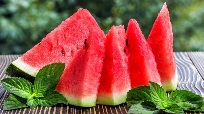 İyi karpuz seçmek işte bu kadar basit! Bu 6 maddeye dikkat ederek...