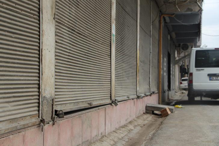 Cizre esnafı koronavirüsün yayılmasını önlemek için iş yerlerini açmayacak G4