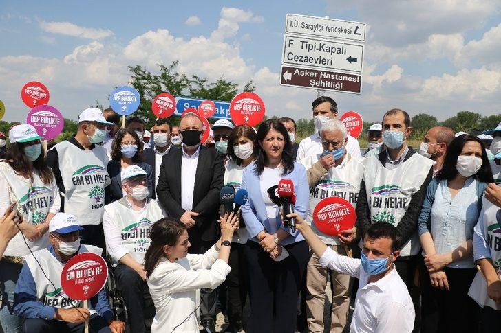 HDP heyetine büyük şok! 4 kilometreden fazla yaklaştırmadılar G5