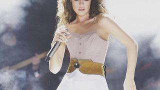 Derya Uluğ makyajsız halini paylaştı! 'Yıkandıkça...'