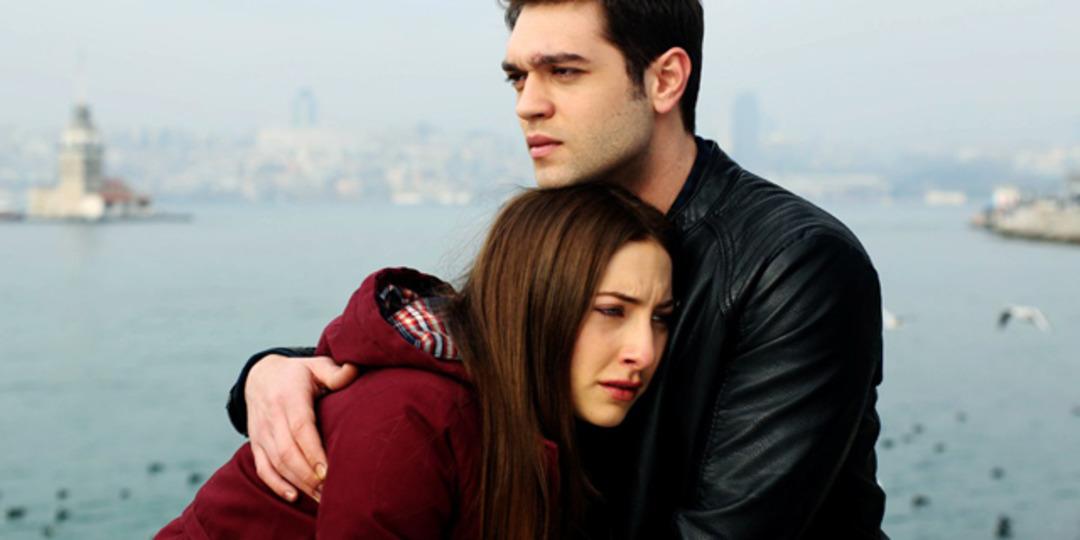 Kırgın &Ccedil;i&ccedil;ekler 28. B&ouml;l&uuml;m Fotoğrafları