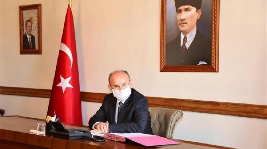 Kastamonu Valisi Yaşar Karadeniz'den koronavirüs uyarısı: Vaka sayısında artış var