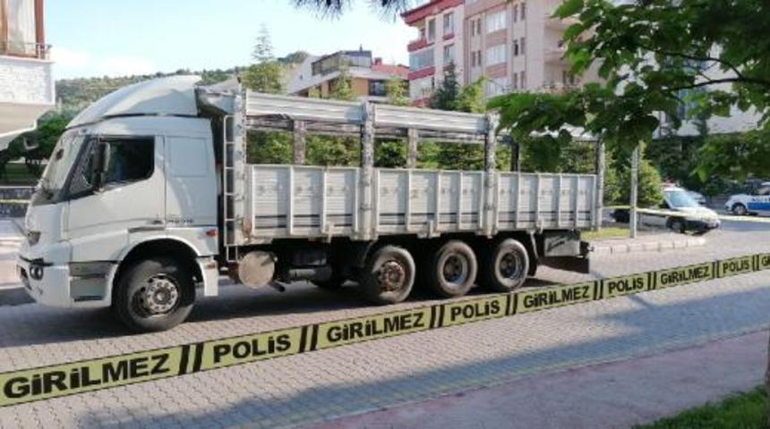 Nevşehir'de koronavir&uuml;s ş&uuml;phesiyle 2 kişi hastaneye kaldırıldı