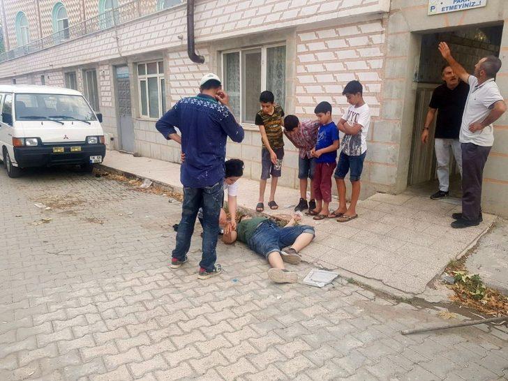 Caminin kubbesinden düşen çocuk ağır yaralandı G3