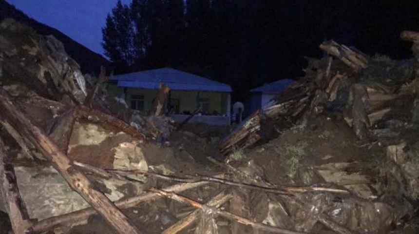 AFAD duyurdu! Bingöl'de toplam 193 artçı deprem