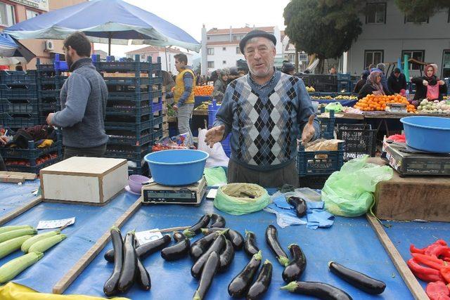 Manyas’ta pazar yeri eski yerinde kurulacak