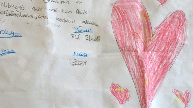İhtiyaç malzemeleri ulaşan çocuktan Emniyet Müdürü’ne duygulandıran mektup