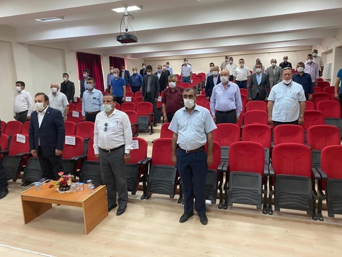 Muhtarlara teşekk&uuml;r belgesi verildi