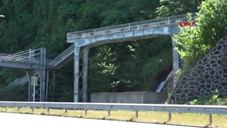 Kestirme merdiven bile eklendi! Karadeniz'de 'labirent' üst geçit şaşkınlığı G5