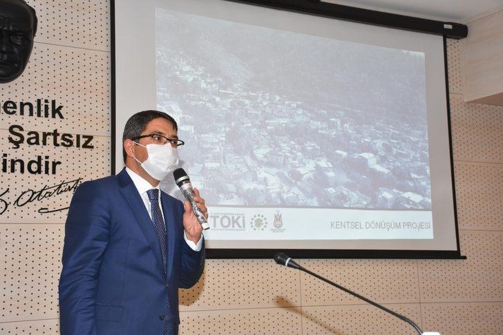 Başkan Çelik yatırım müjdelerini meclis üyeleriyle paylaştı G3