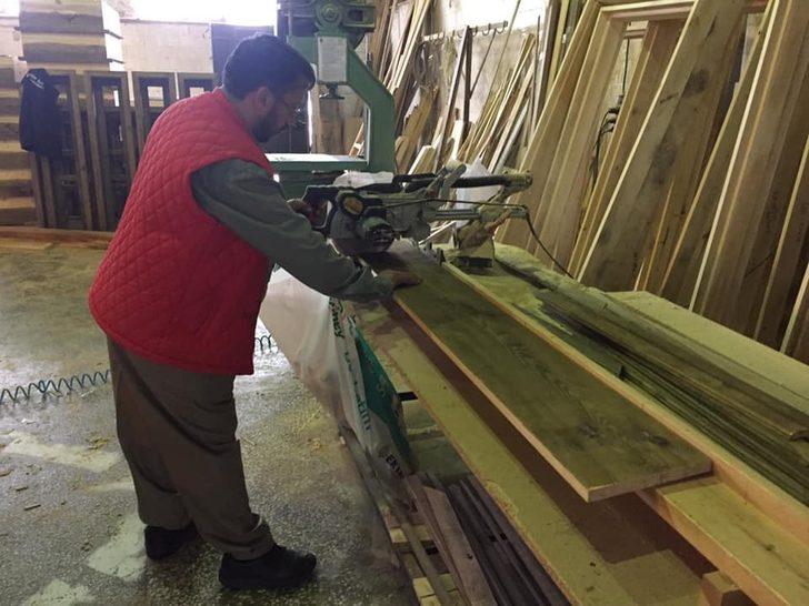 Belediyenin kurduğu ahşap atölyesinde en kaliteli işi en düşük maliyetle yapıyorlar G1