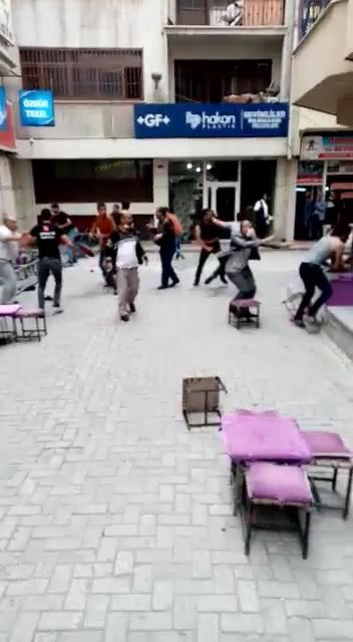 Van'da sopalı ve tabureli kavga! Ortalık savaş alanına döndü G2