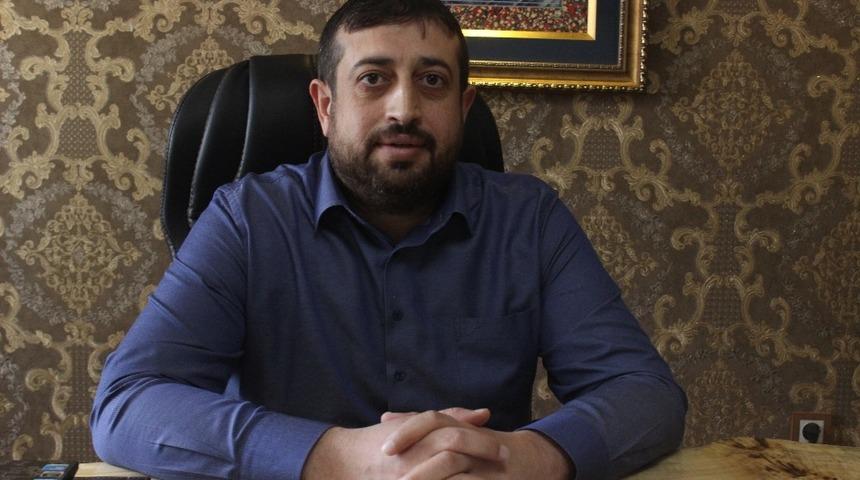 &Ouml;mer &Ccedil;elebi "Ayasofya tevhidin bilinmez m&uuml;hr&uuml;d&uuml;r"